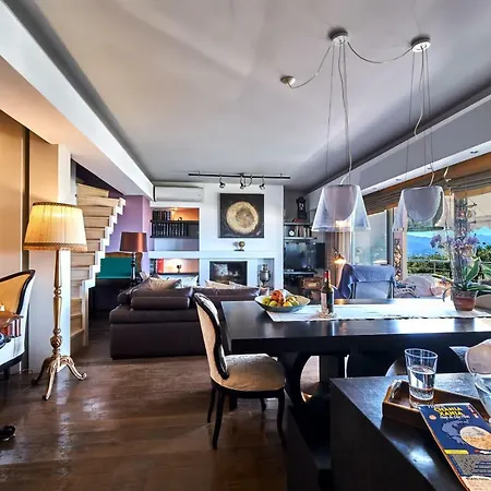 Panorama Suites With Amazing Sea And Mountain View. アパート *